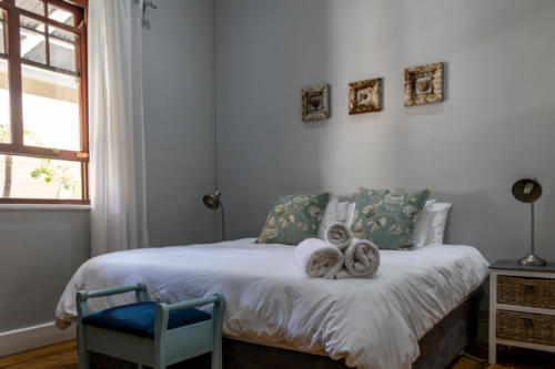 Room 2 DeCaledonHuis